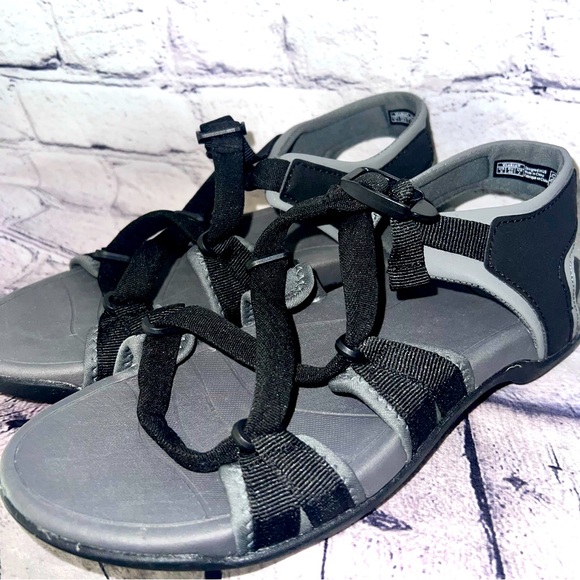 Viakix Women’s Walking Outdoor Adjustable Sandals Size 9 in Black - Picture 1 of 8